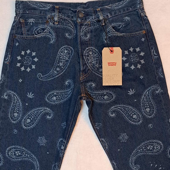 Snoop Dogg x Levis Lot 420 Mens 34 X 30 Paisley bandana jeans ( Cotton /… - Picture 6 of 13